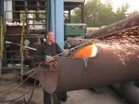 Демонтаж металлоконструкций трубопроводов